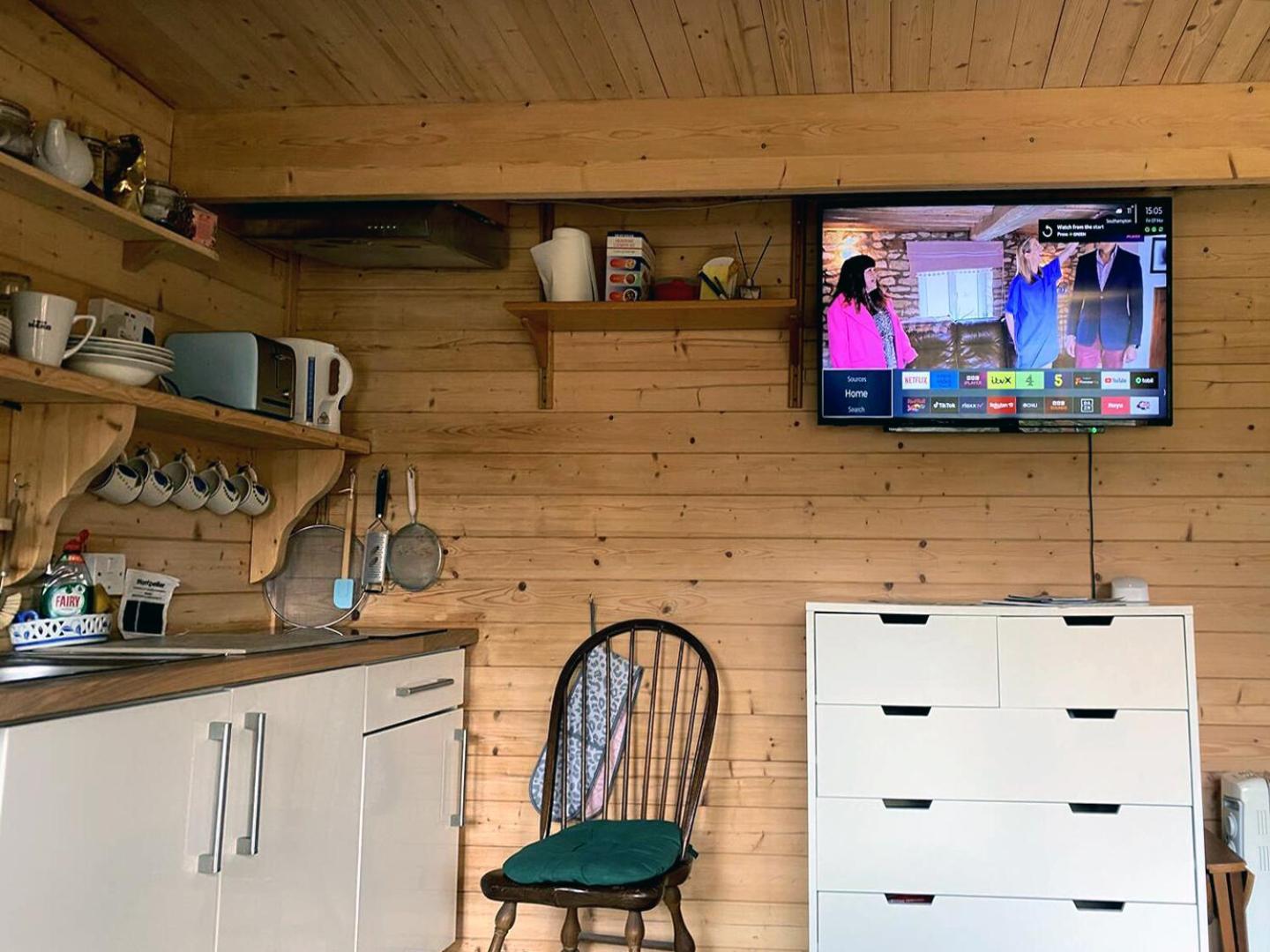 Cosy Garden Log Cabin Salisbury Extérieur photo